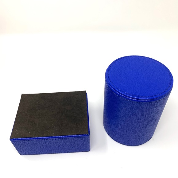 4/$25 Campo Marzio Faux Leather Business Card Desk - Picture 4 of 6